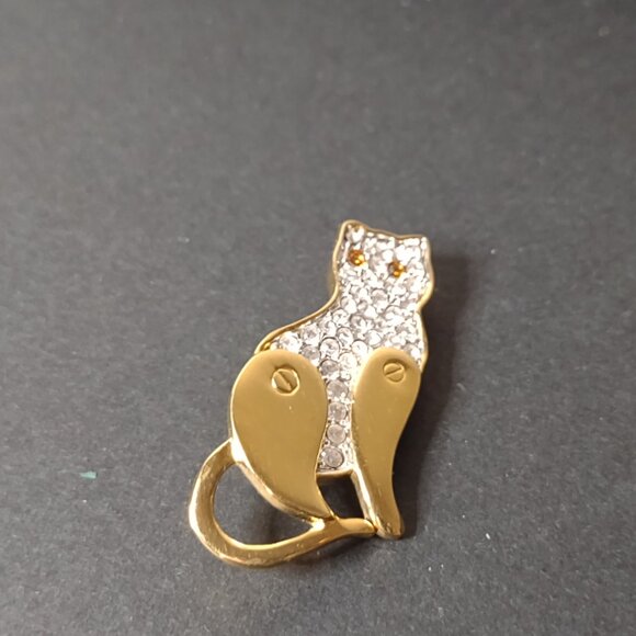 Very Cool Gold Tone Cat Brooch With Clear Stones - Picture 9 of 10